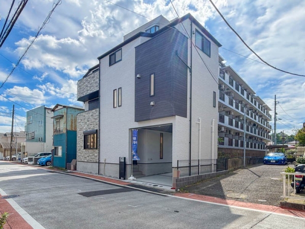 藤沢市藤沢１丁目　新築一戸建て