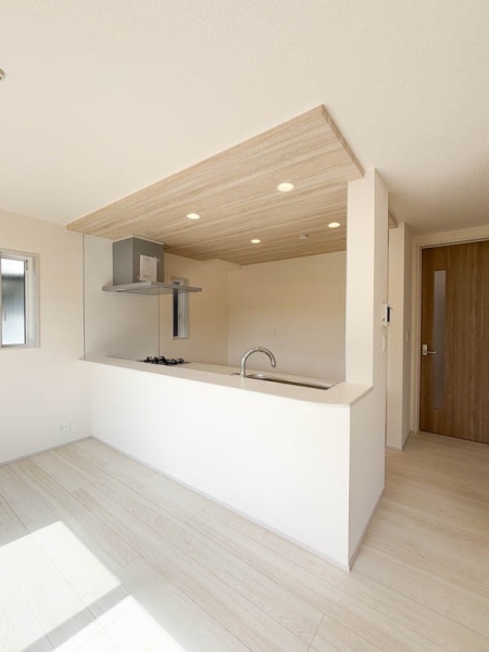 藤沢市本藤沢2丁目 新築一戸建て(キッチン)