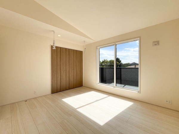 藤沢市本藤沢2丁目 新築一戸建て(その他居室)