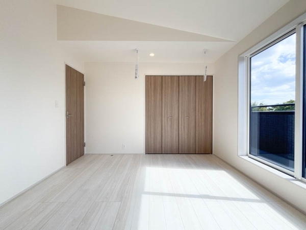 藤沢市本藤沢2丁目 新築一戸建て(その他居室)