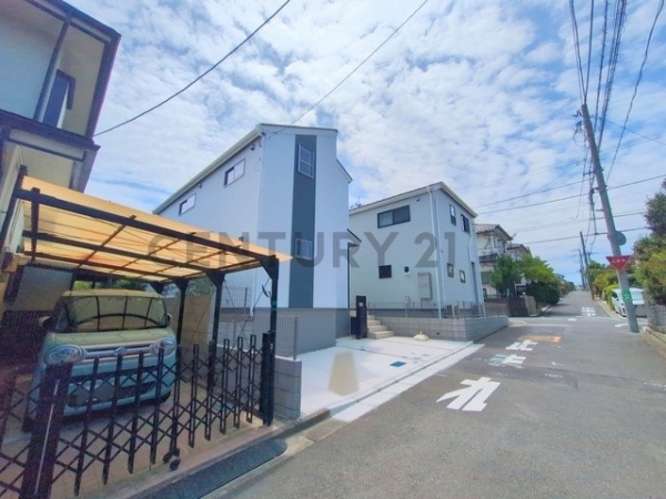 横浜市緑区白山４丁目　新築一戸建て