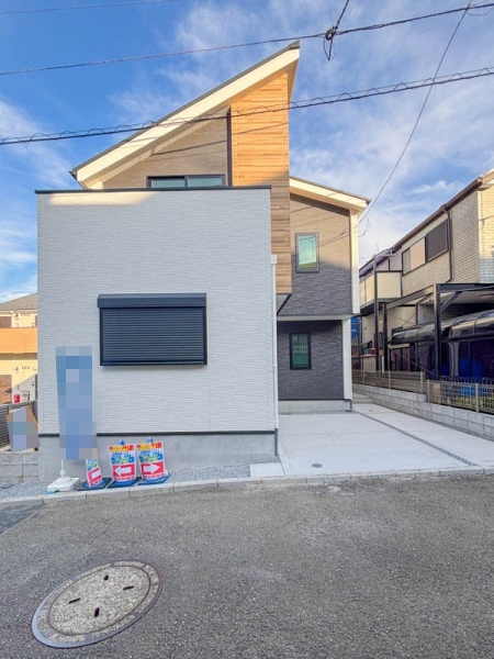 横浜市神奈川区白幡仲町　新築一戸建て