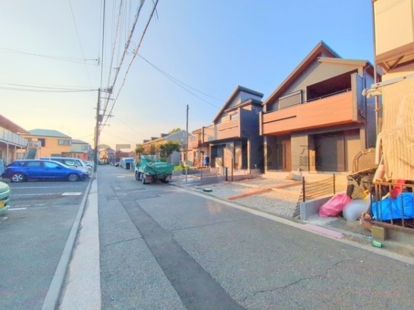 横浜市瀬谷区宮沢２丁目　新築一戸建て
