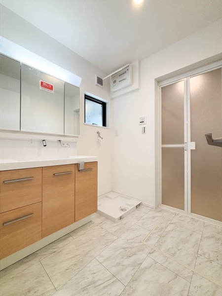 横浜市港南区港南６丁目　新築一戸建て