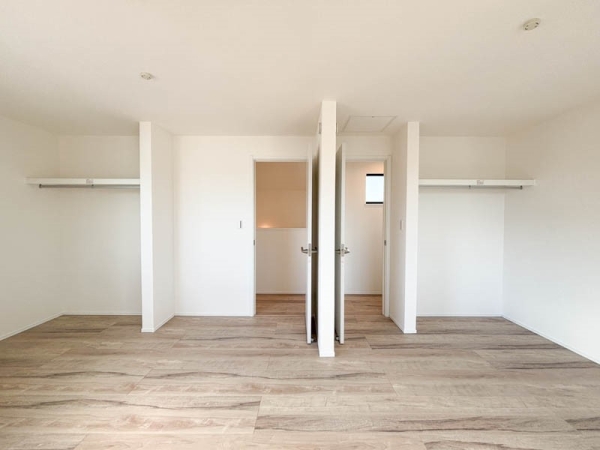 横浜市港南区港南６丁目　新築一戸建て