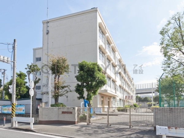 横浜市中区本牧元町　新築一戸建て(横浜市立本牧南小学校)
