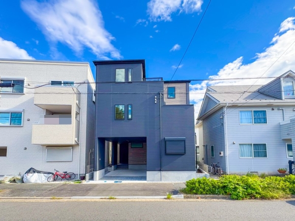 横浜市中区本牧元町 新築一戸建て