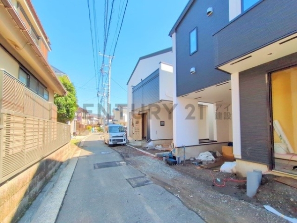 横浜市金沢区寺前２丁目　新築一戸建て