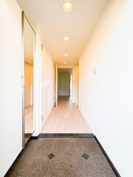 野毛山公園三和プラザ(玄関)