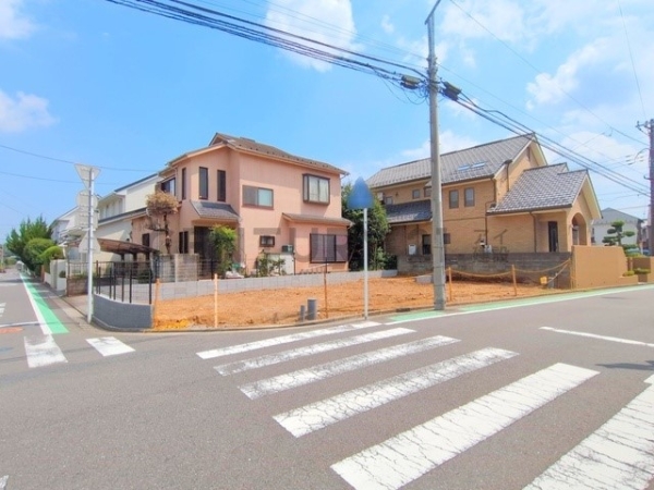 横浜市旭区中沢３丁目　新築一戸建て