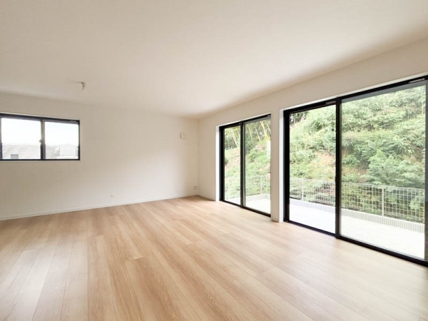 横浜市栄区飯島町　新築一戸建て