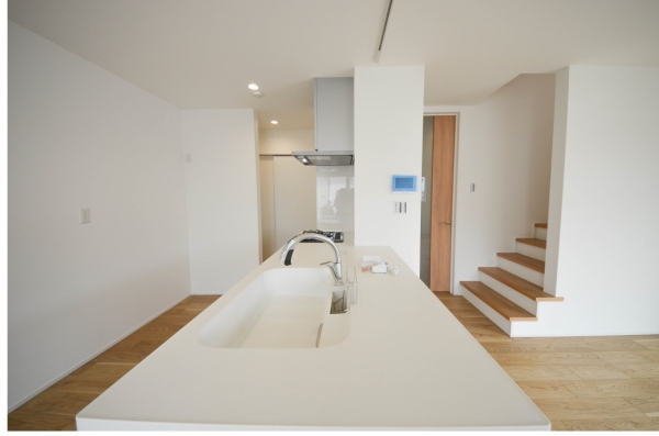 横浜市栄区鍛冶ケ谷１丁目　新築一戸建て