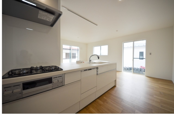 横浜市栄区鍛冶ケ谷１丁目　新築一戸建て