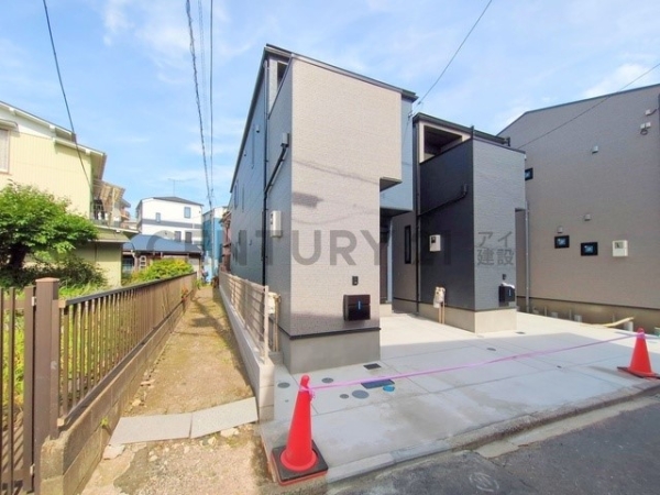 横浜市中区本牧元町　新築一戸建て