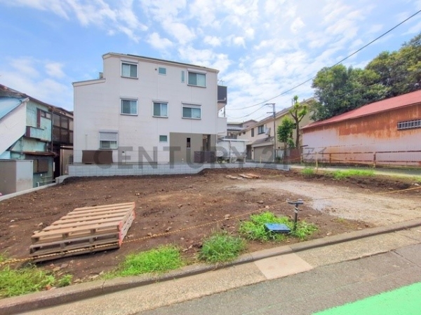 横浜市西区西戸部町３丁目　新築一戸建て