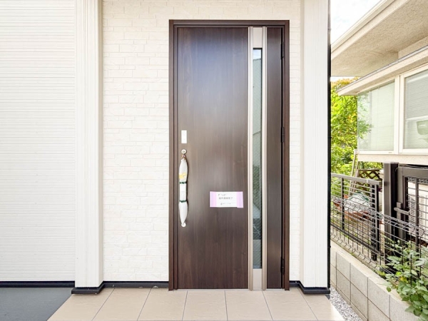 横浜市港北区下田町3丁目 新築一戸建て(玄関)