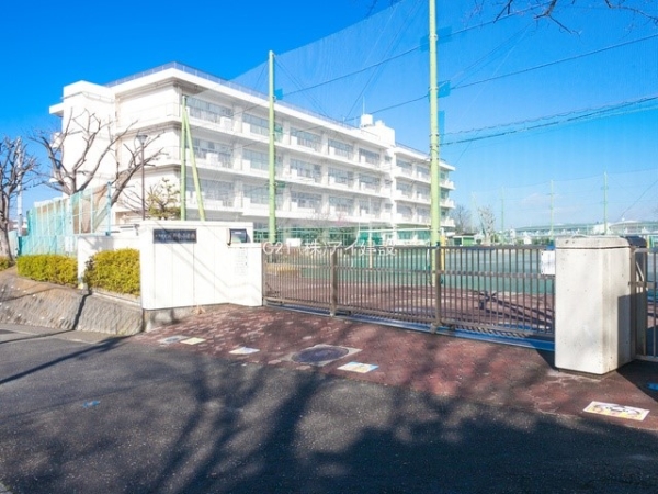 横浜市戸塚区平戸町の中古一戸建て(横浜市立平戸台小学校)