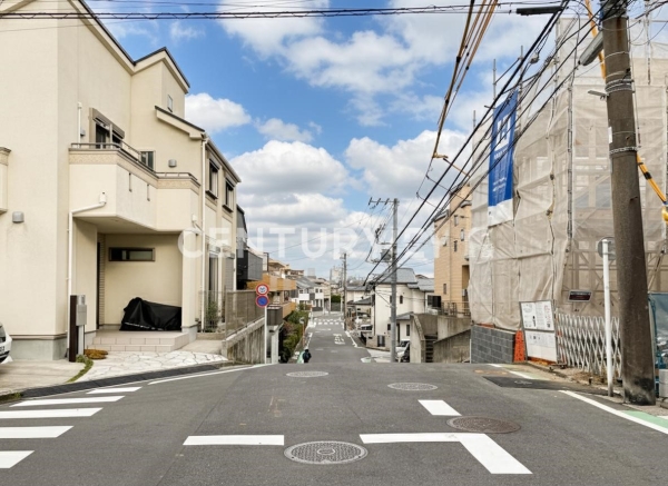 横浜市保土ケ谷区法泉２丁目　新築一戸建て
