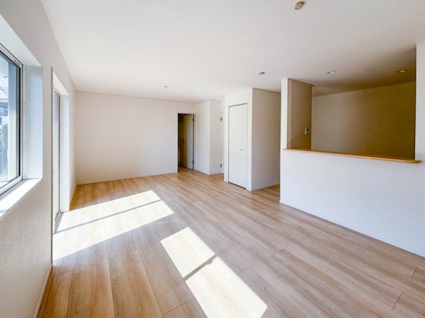 横浜市青葉区奈良町　新築一戸建て