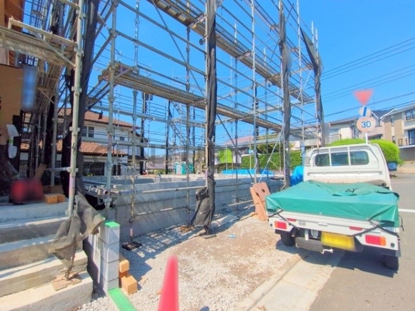 横浜市青葉区奈良町　新築一戸建て