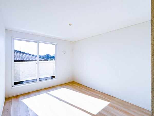 横浜市青葉区奈良町　新築一戸建て