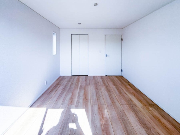 横浜市青葉区奈良町　新築一戸建て