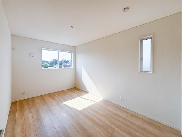 横浜市青葉区奈良町　新築一戸建て