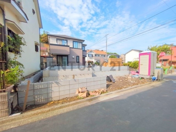 横浜市金沢区大道１丁目　新築一戸建て
