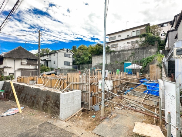 町田市本町田　新築一戸建て