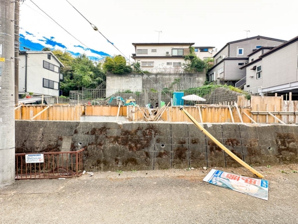 町田市本町田　新築一戸建て