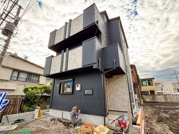 川崎市川崎区京町１丁目　新築一戸建て