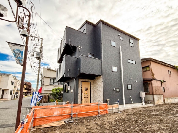 川崎市川崎区京町１丁目　新築一戸建て