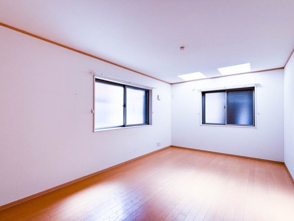 横浜市保土ケ谷区新桜ケ丘１丁目の中古一戸建て