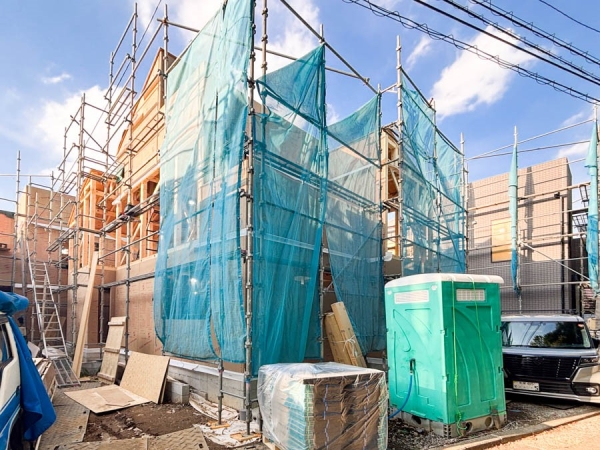 横浜市鶴見区駒岡１丁目　新築一戸建て