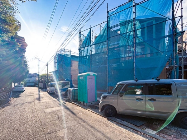 横浜市鶴見区駒岡１丁目　新築一戸建て