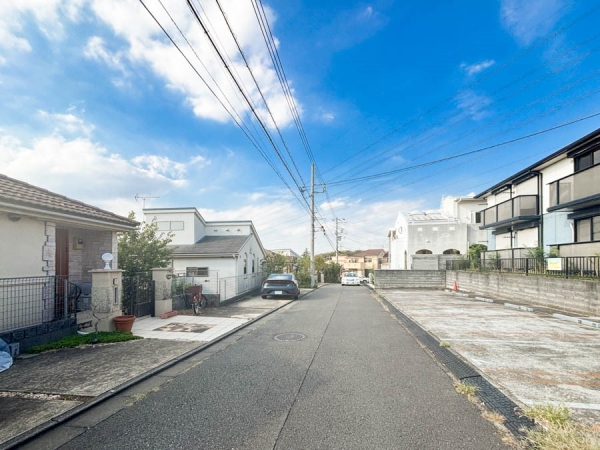 横浜市青葉区大場町　新築一戸建て
