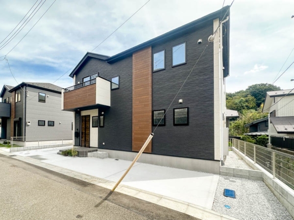 横浜市戸塚区名瀬町　新築一戸建て