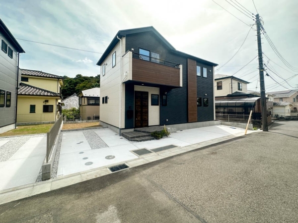 横浜市戸塚区名瀬町　新築一戸建て