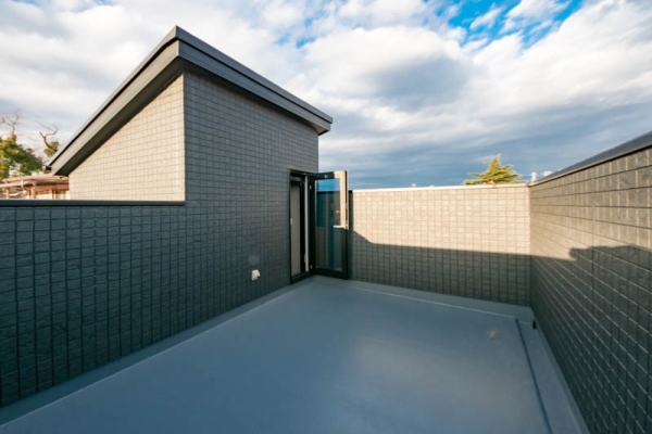 横浜市鶴見区駒岡１丁目　新築一戸建て