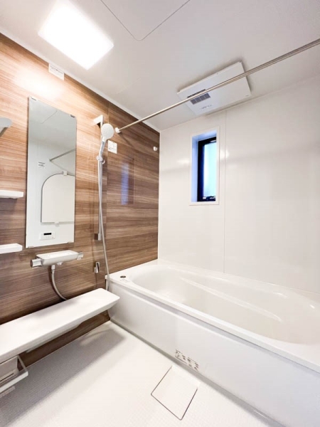 横浜市鶴見区駒岡１丁目　新築一戸建て