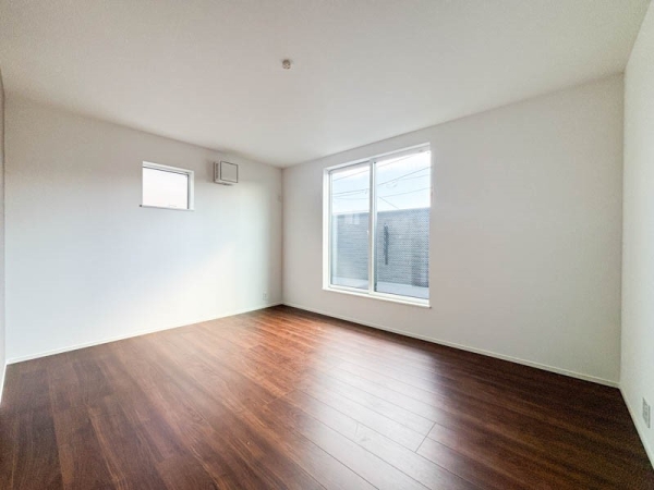 藤沢市亀井野　新築一戸建て