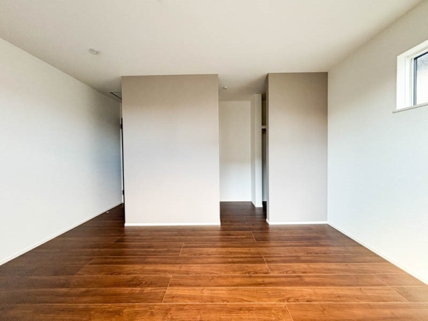 藤沢市亀井野　新築一戸建て