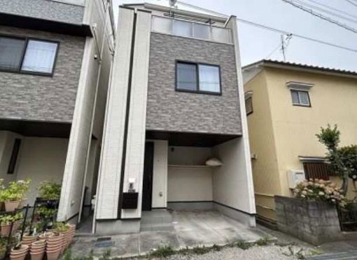 横浜市鶴見区下末吉３丁目　中古一戸建て