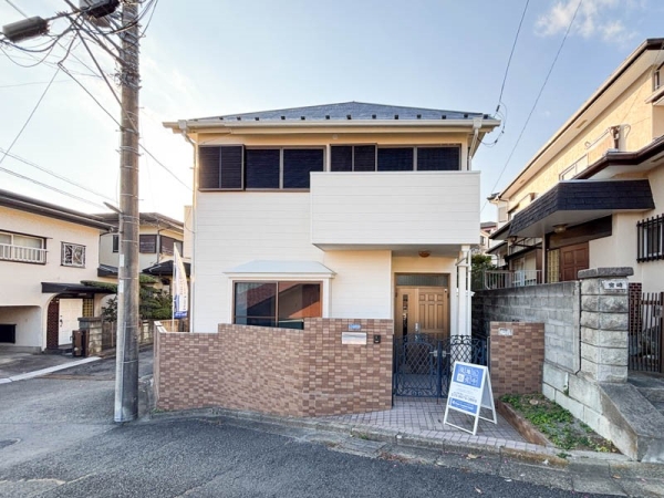 藤沢市大鋸３丁目　中古一戸建て