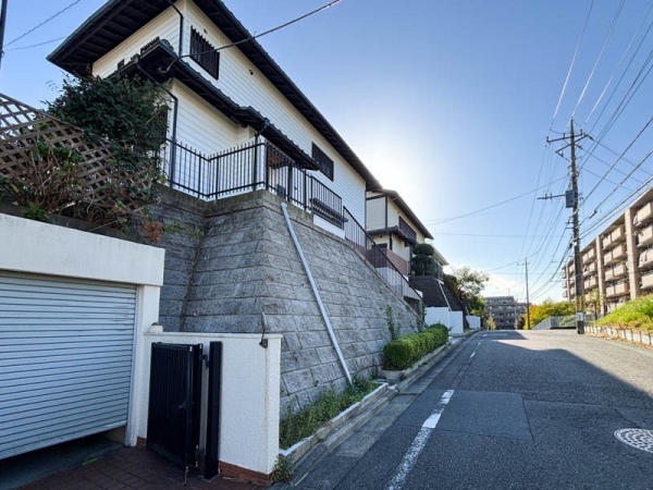 川崎市宮前区有馬９丁目　中古一戸建て