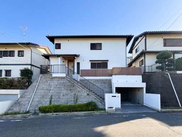 川崎市宮前区有馬９丁目　中古一戸建て