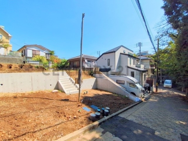 横浜市港北区下田町３丁目　新築一戸建て