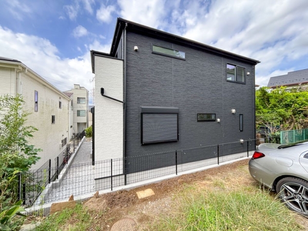 鎌倉市今泉３丁目　新築一戸建て