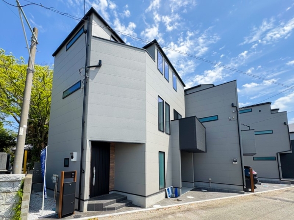 藤沢市鵠沼神明３丁目　新築一戸建て