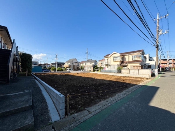 川崎市宮前区馬絹１丁目　新築一戸建て